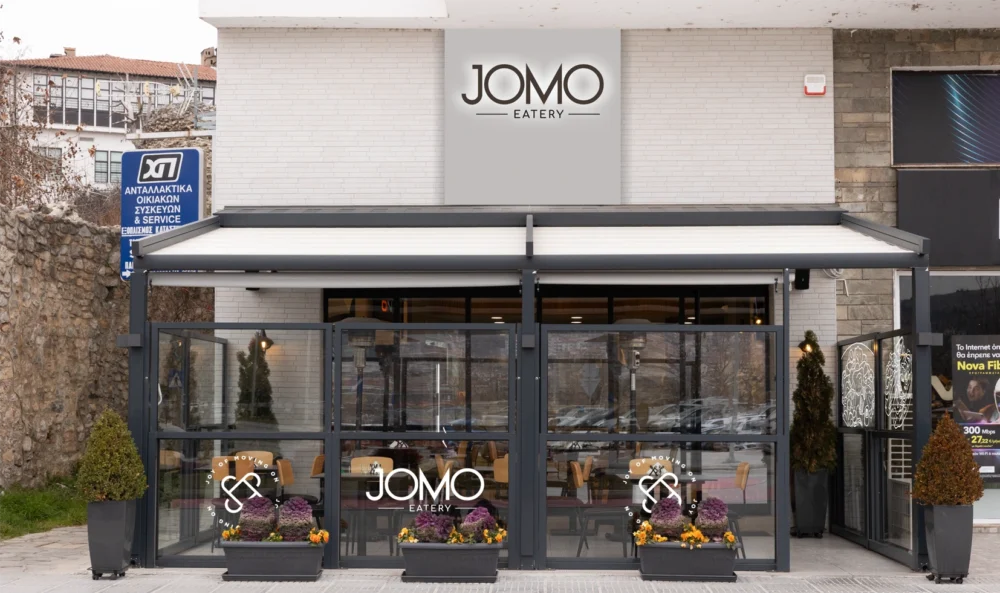 jomo branding outside